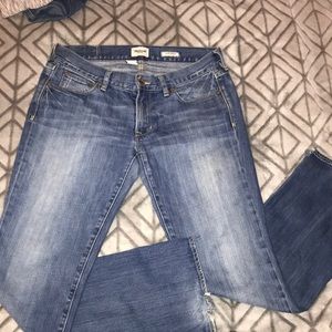 Broken in kick back Madewell jeans